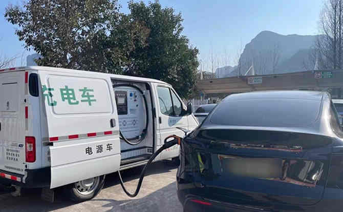 诏安汽车搭电